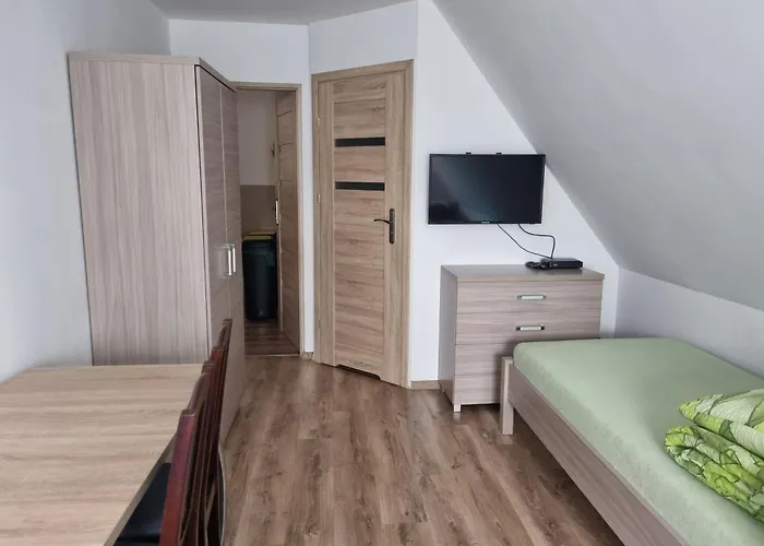 Nad Stawem Фермерский дом *